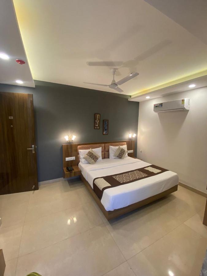 Posh Residency Huda City Center Gurgaon Exteriör bild