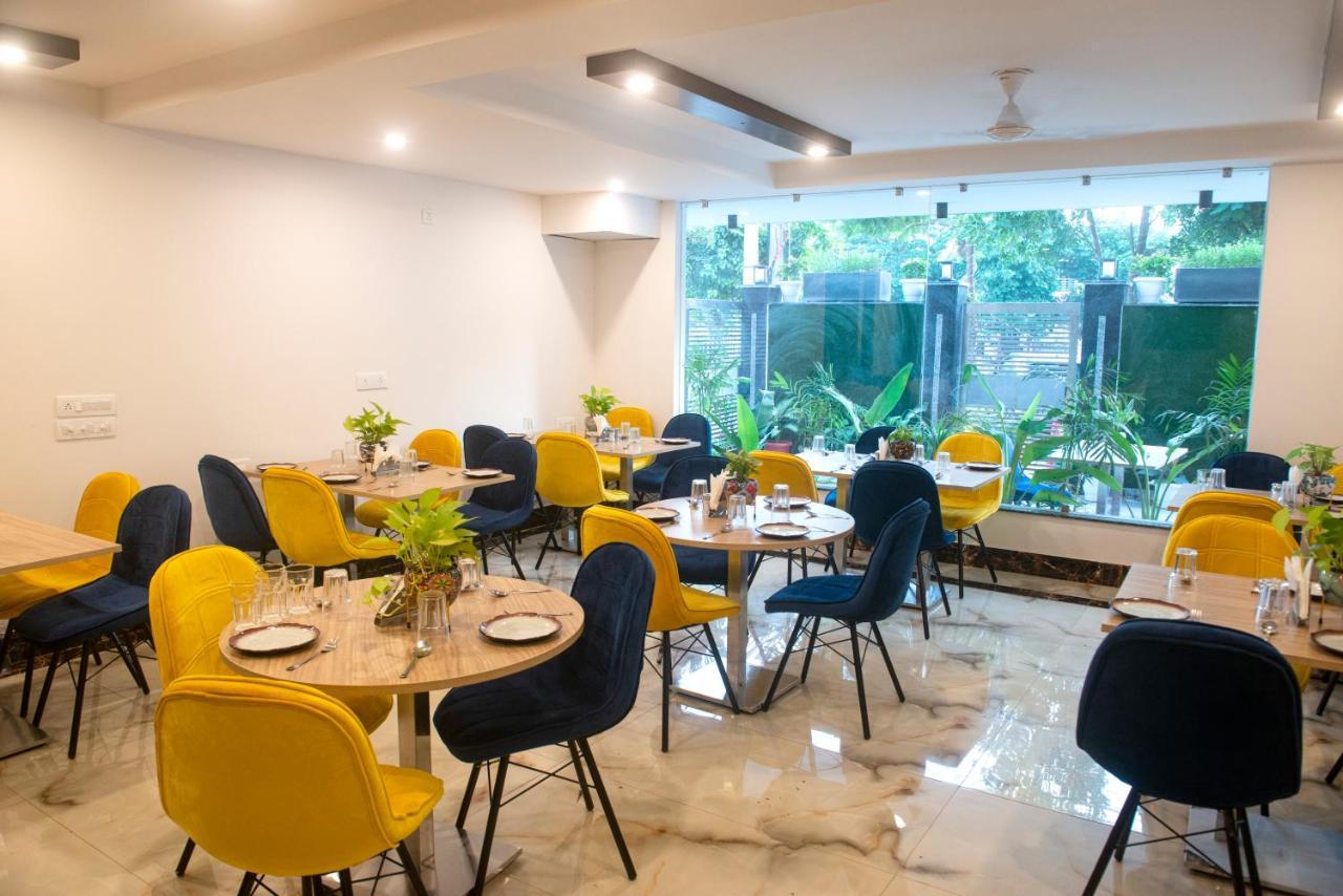 Posh Residency Huda City Center Gurgaon Exteriör bild