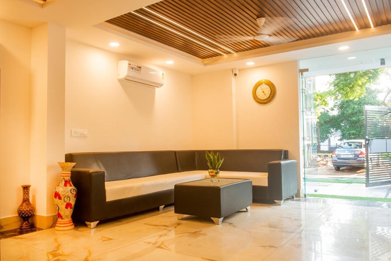 Posh Residency Huda City Center Gurgaon Exteriör bild