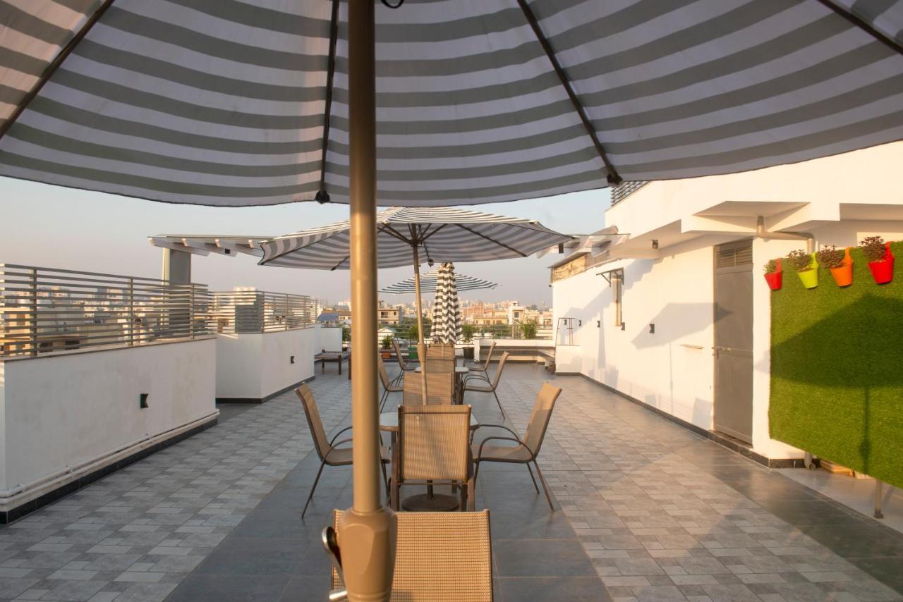 Posh Residency Huda City Center Gurgaon Exteriör bild