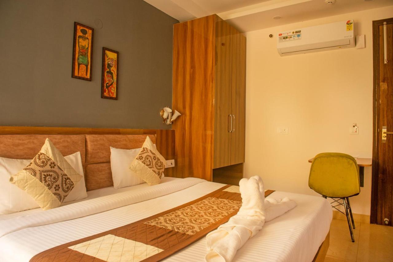 Posh Residency Huda City Center Gurgaon Exteriör bild