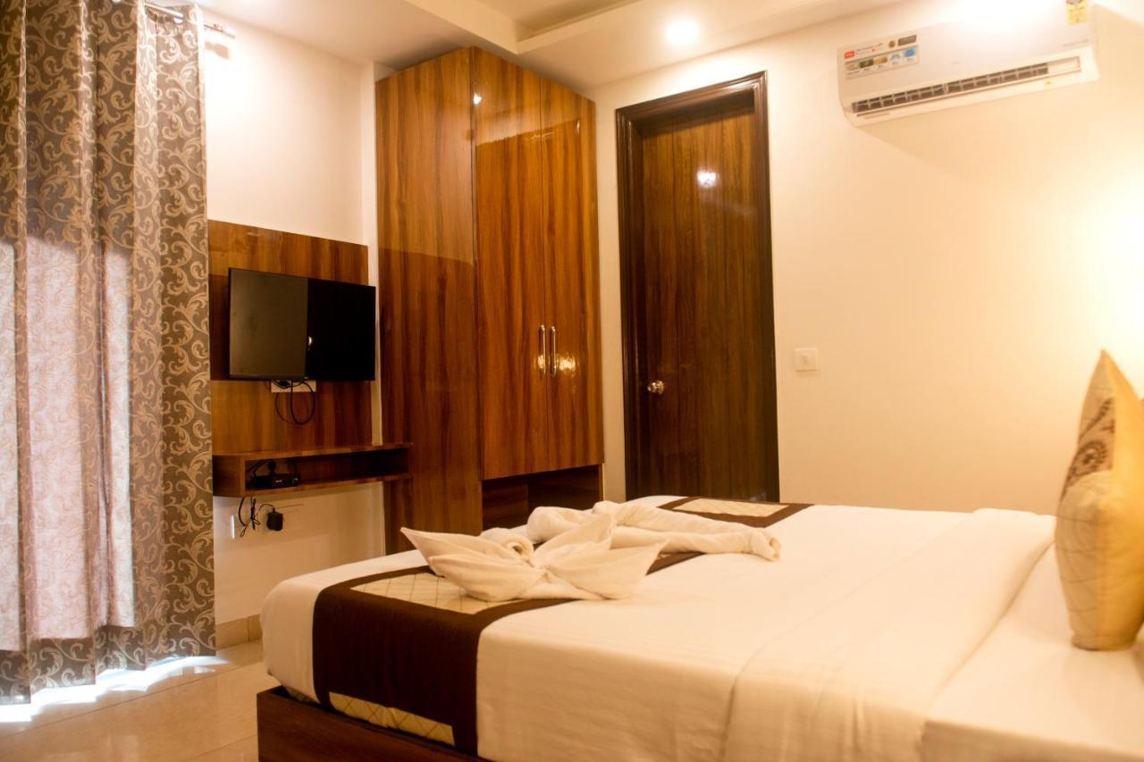 Posh Residency Huda City Center Gurgaon Exteriör bild