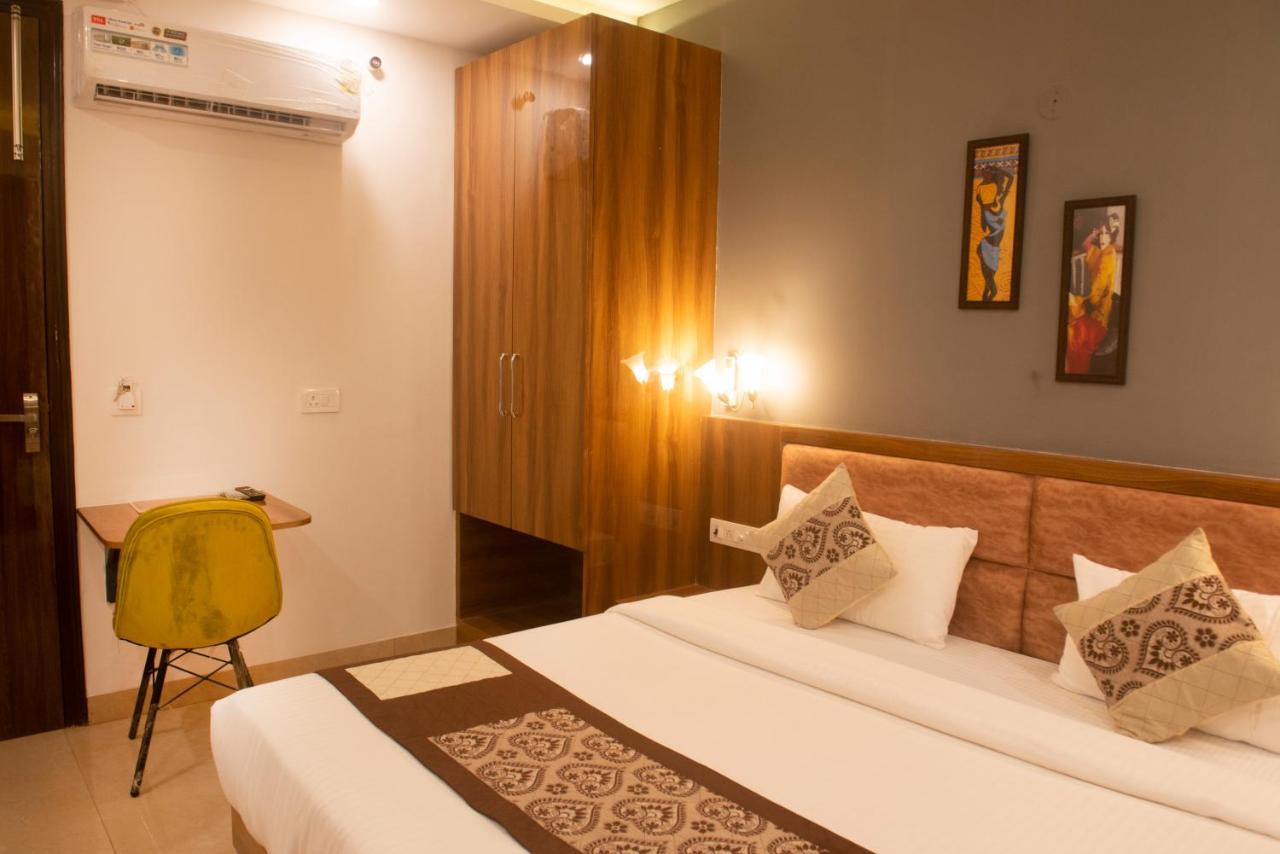 Posh Residency Huda City Center Gurgaon Exteriör bild