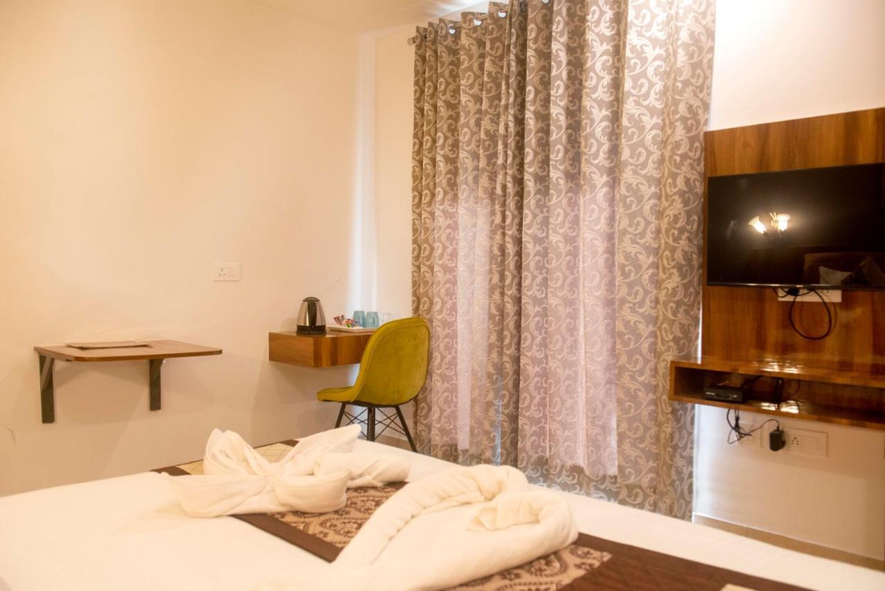 Posh Residency Huda City Center Gurgaon Exteriör bild