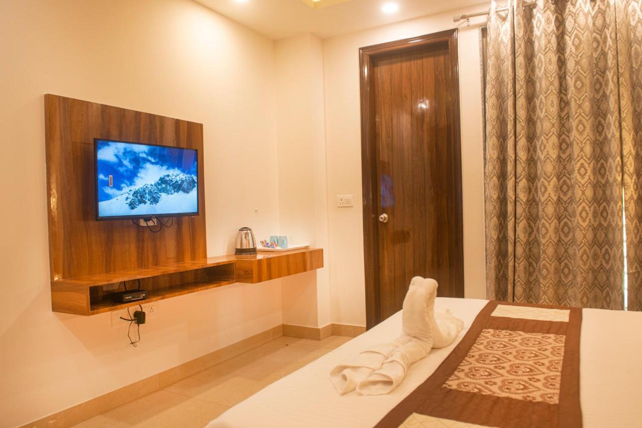 Posh Residency Huda City Center Gurgaon Exteriör bild