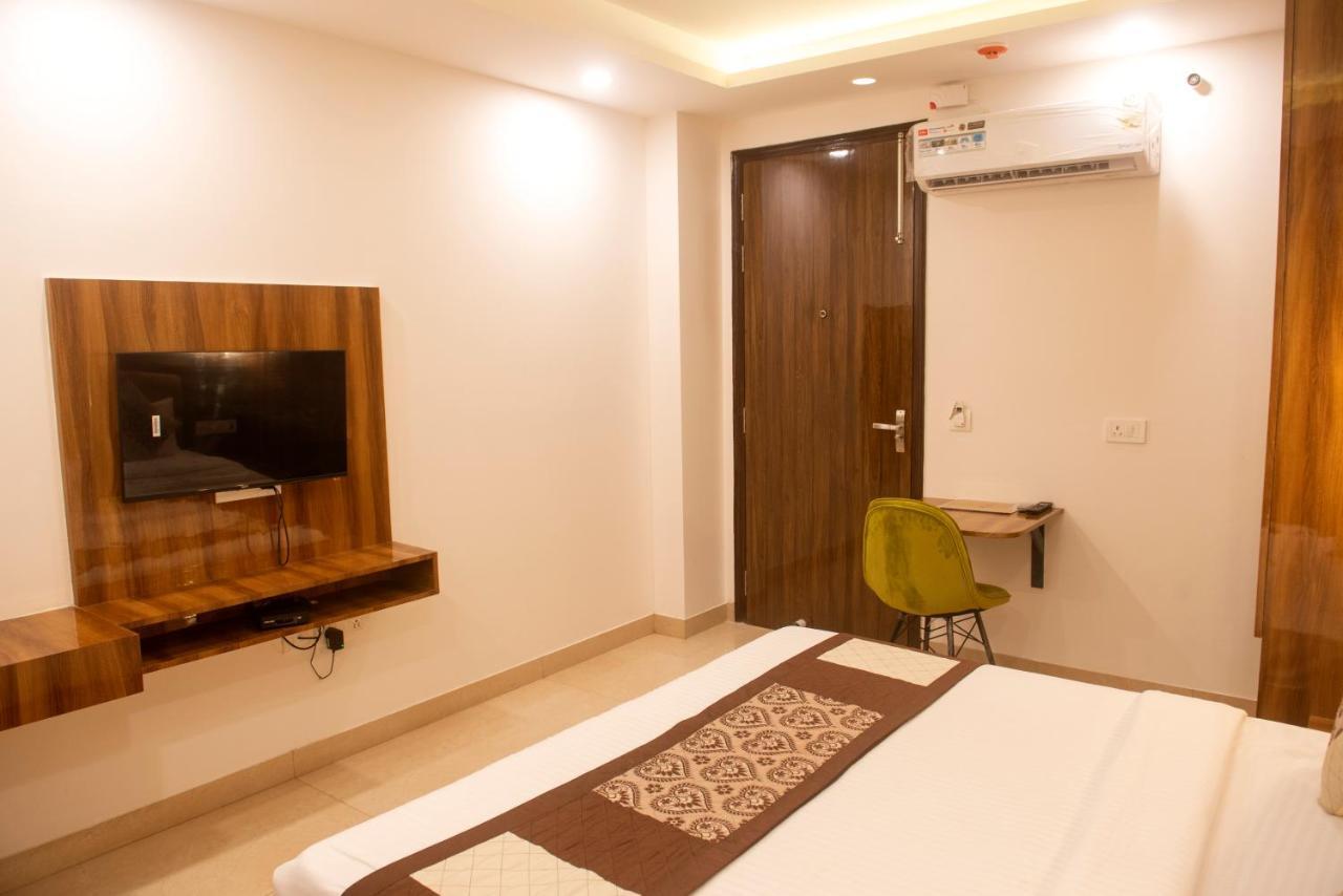 Posh Residency Huda City Center Gurgaon Exteriör bild