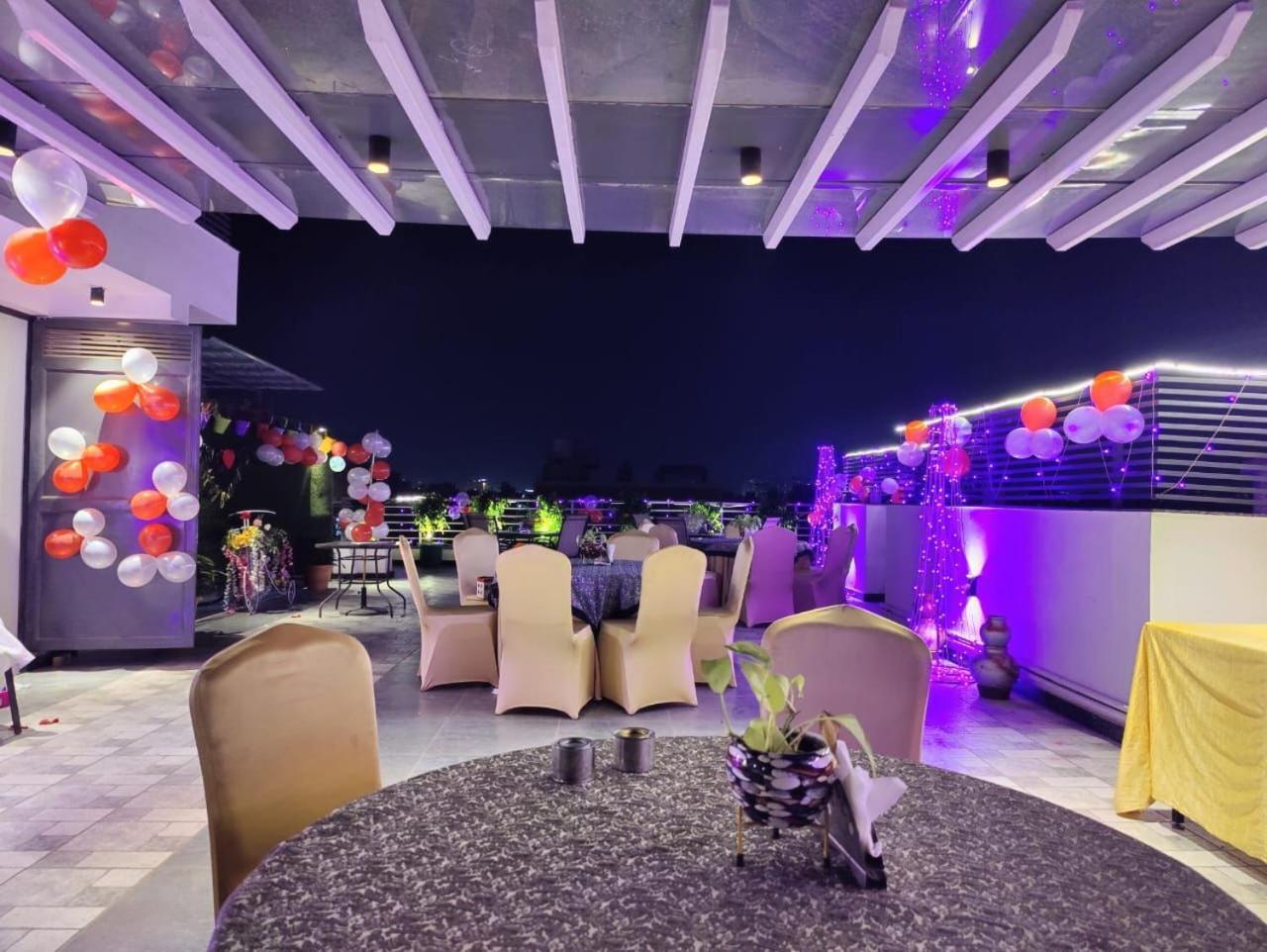 Posh Residency Huda City Center Gurgaon Exteriör bild
